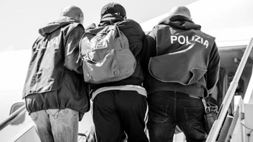 Tunisia: Un Nuovo Scenario per Chi Viaggia Senza Permesso di Soggiorno in Italia Tunisia Chi Viaggia Senza Permesso di Soggiorno in Italia
