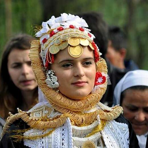 Usi e costumi: Cosa proibisce la religione musulmana in Tunisia? Usi e costumi: Cosa proibisce la religione musulmana in Tunisia?